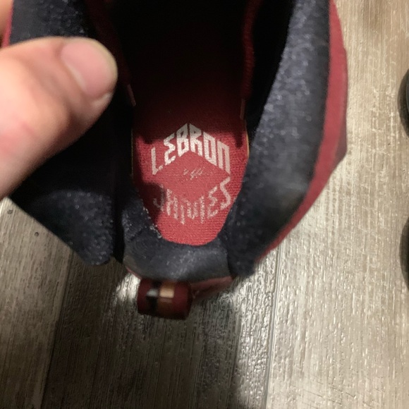 Lebron James XIII Nike spatter paint - Picture 6 of 8